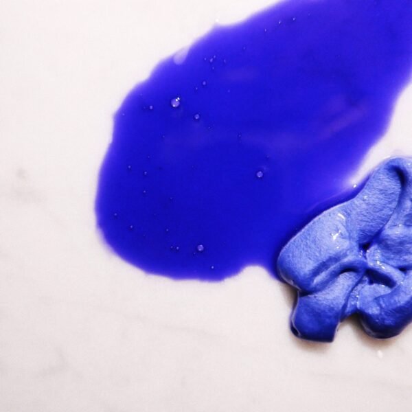 219.jpg BLONDE SHAMPOO